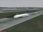 SK148 Landed at Arlanda.JPG